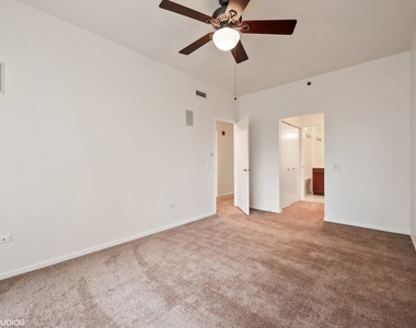 61 W 15th Street - Photo Thumbnail 9