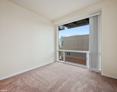 61 W 15th Street - Photo Thumbnail 5