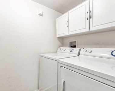 24615 Patriot Square Drive S - Photo Thumbnail 12