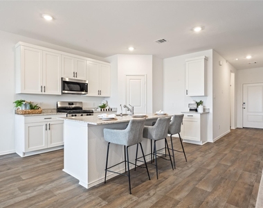 31423 Harp Ridge Drive - Photo Thumbnail 6