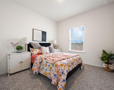 31423 Harp Ridge Drive - Photo Thumbnail 17