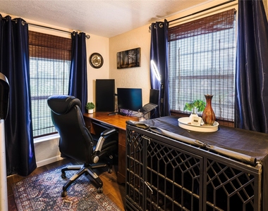 910 Brockman Street - Photo Thumbnail 23
