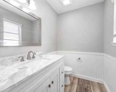 4618 W Orange Street - Photo Thumbnail 13