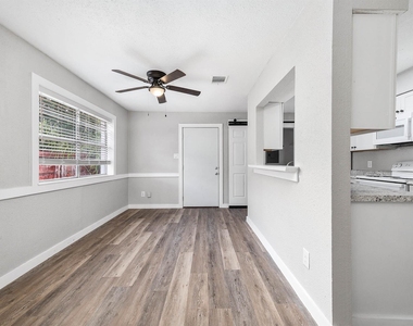 4618 W Orange Street - Photo Thumbnail 5