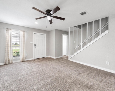 4618 W Orange Street - Photo Thumbnail 4