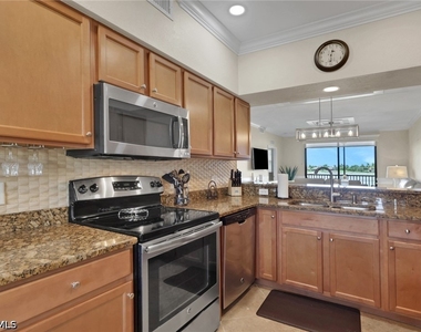 17951 Bonita National Boulevard - Photo Thumbnail 2