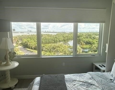 8751 Estero Boulevard - Photo Thumbnail 10
