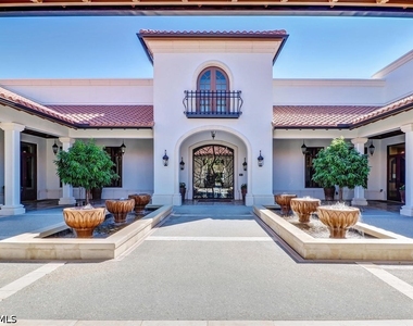 9980 Isola Way - Photo Thumbnail 20
