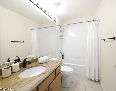 9980 Isola Way - Photo Thumbnail 11