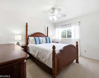 9980 Isola Way - Photo Thumbnail 12