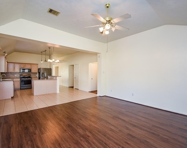 20802 Oak Rain Court - Photo Thumbnail 6