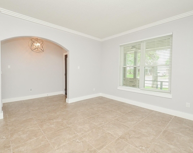 6211 Pebble Canyon Court - Photo Thumbnail 5