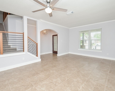 6211 Pebble Canyon Court - Photo Thumbnail 7