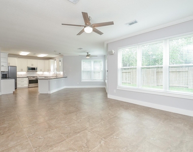 6211 Pebble Canyon Court - Photo Thumbnail 9