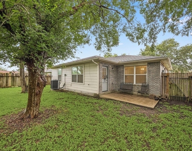 5239 Sugar Bush Drive - Photo Thumbnail 20