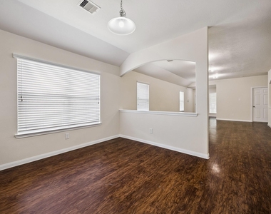 21431 Wilona Way - Photo Thumbnail 4