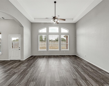 30414 Avera Creek Drive - Photo Thumbnail 6