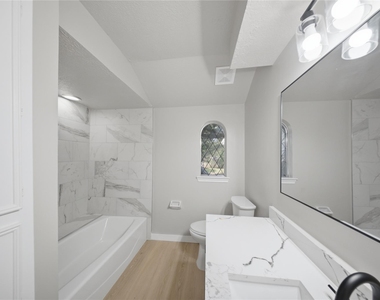 13903 Charlynn Oaks Dr - Photo Thumbnail 30