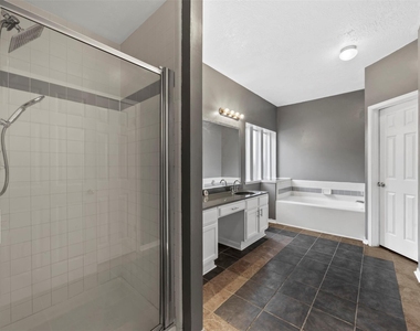 19119 Timber Trace Drive - Photo Thumbnail 15