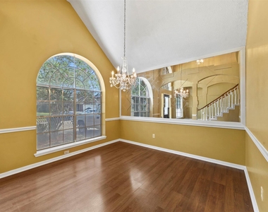 19119 Timber Trace Drive - Photo Thumbnail 8