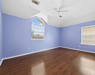 19119 Timber Trace Drive - Photo Thumbnail 18