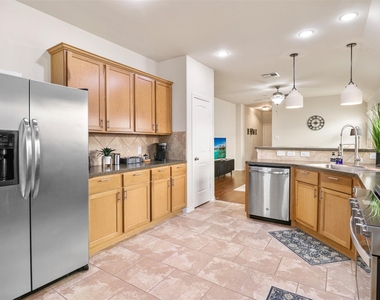 14039 Embrystone Lane - Photo Thumbnail 9
