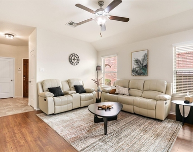 14039 Embrystone Lane - Photo Thumbnail 6