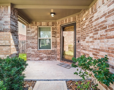 14039 Embrystone Lane - Photo Thumbnail 3
