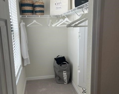 14059 Oviedo Place - Photo Thumbnail 10