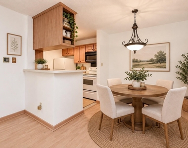 2121 Hepburn Street - Photo Thumbnail 2