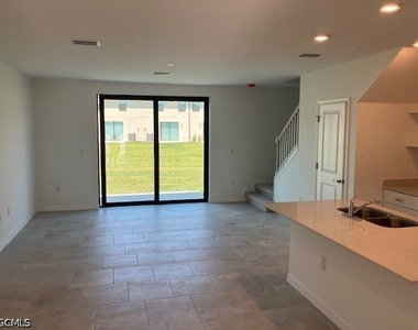 14316 Oviedo Place - Photo Thumbnail 3
