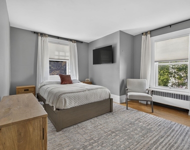 1189 Union - Photo Thumbnail 42