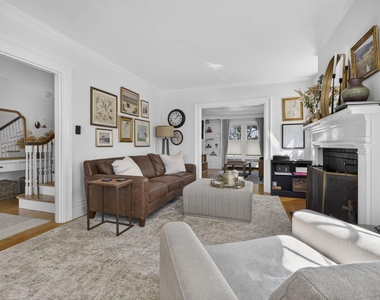 1189 Union - Photo Thumbnail 24