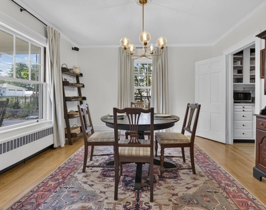 1189 Union - Photo Thumbnail 18