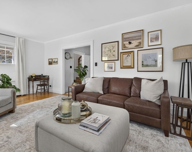 1189 Union - Photo Thumbnail 23