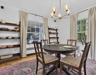 1189 Union - Photo Thumbnail 16