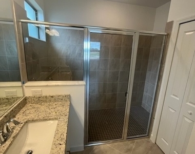 11410 Timber Creek Drive - Photo Thumbnail 8
