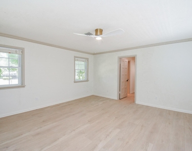 9342 Briar Forest Drive - Photo Thumbnail 38