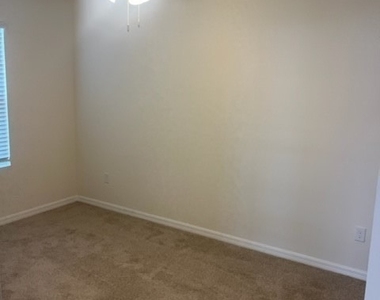 20530 Plumwood Loop - Photo Thumbnail 9