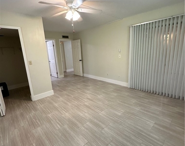 6136 Whiskey Creek Drive - Photo Thumbnail 16