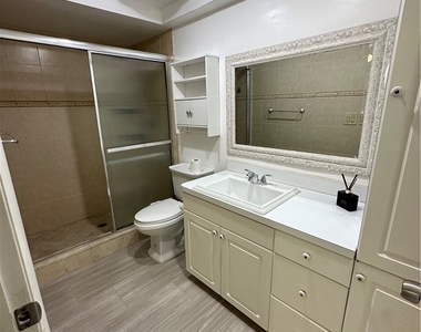 6136 Whiskey Creek Drive - Photo Thumbnail 17
