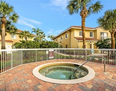 13110 Bella Casa Circle - Photo Thumbnail 54