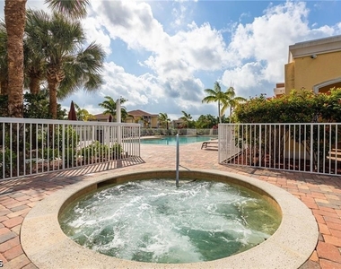13110 Bella Casa Circle - Photo Thumbnail 56