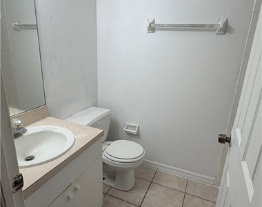 2219 Leda Avenue S - Photo Thumbnail 4