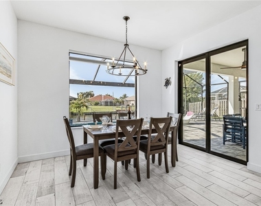 136 Kamal Parkway - Photo Thumbnail 4