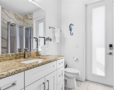136 Kamal Parkway - Photo Thumbnail 13