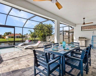 136 Kamal Parkway - Photo Thumbnail 1