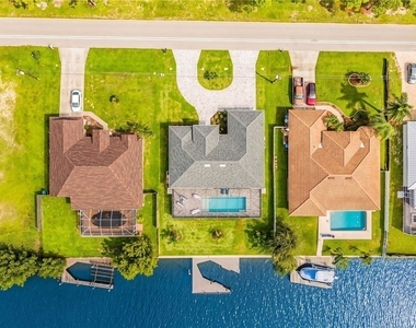 136 Kamal Parkway - Photo Thumbnail 29
