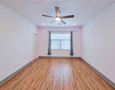 1432 Ennis Street - Photo Thumbnail 31