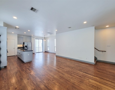 1432 Ennis Street - Photo Thumbnail 11